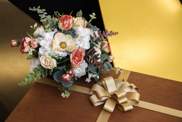Where to Shop for Stylish and Affordable Gifts and Flowers Right Now